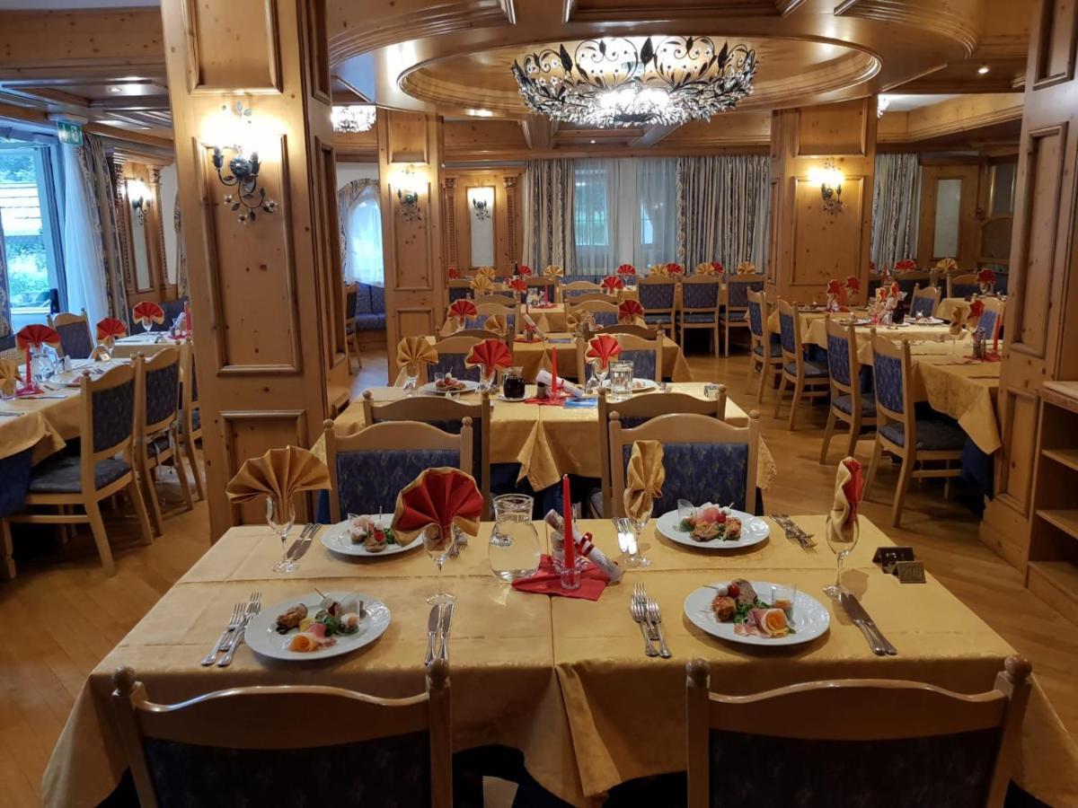 Hotel Diamant Park Campitello di Fassa Exterior foto